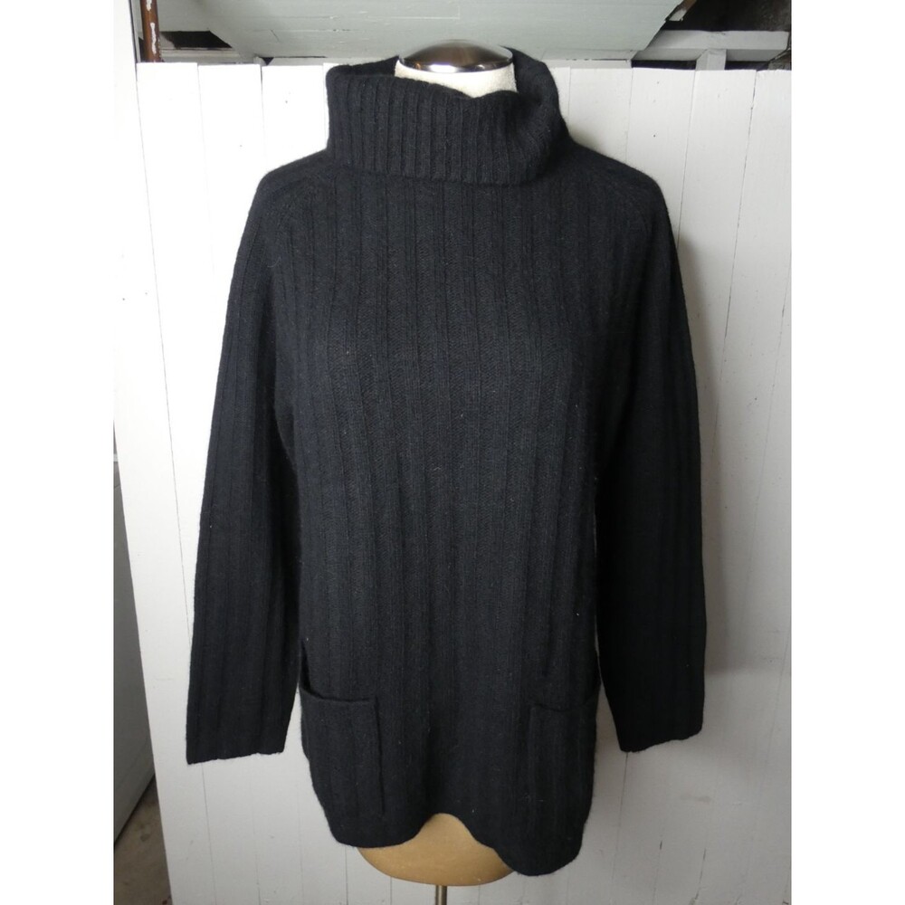 Annie Alexander Women M Black Pullover Sweater Lamsbwool Angora Blend Turtleneck